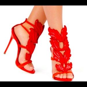 Giuesspe Cruel Summers Red